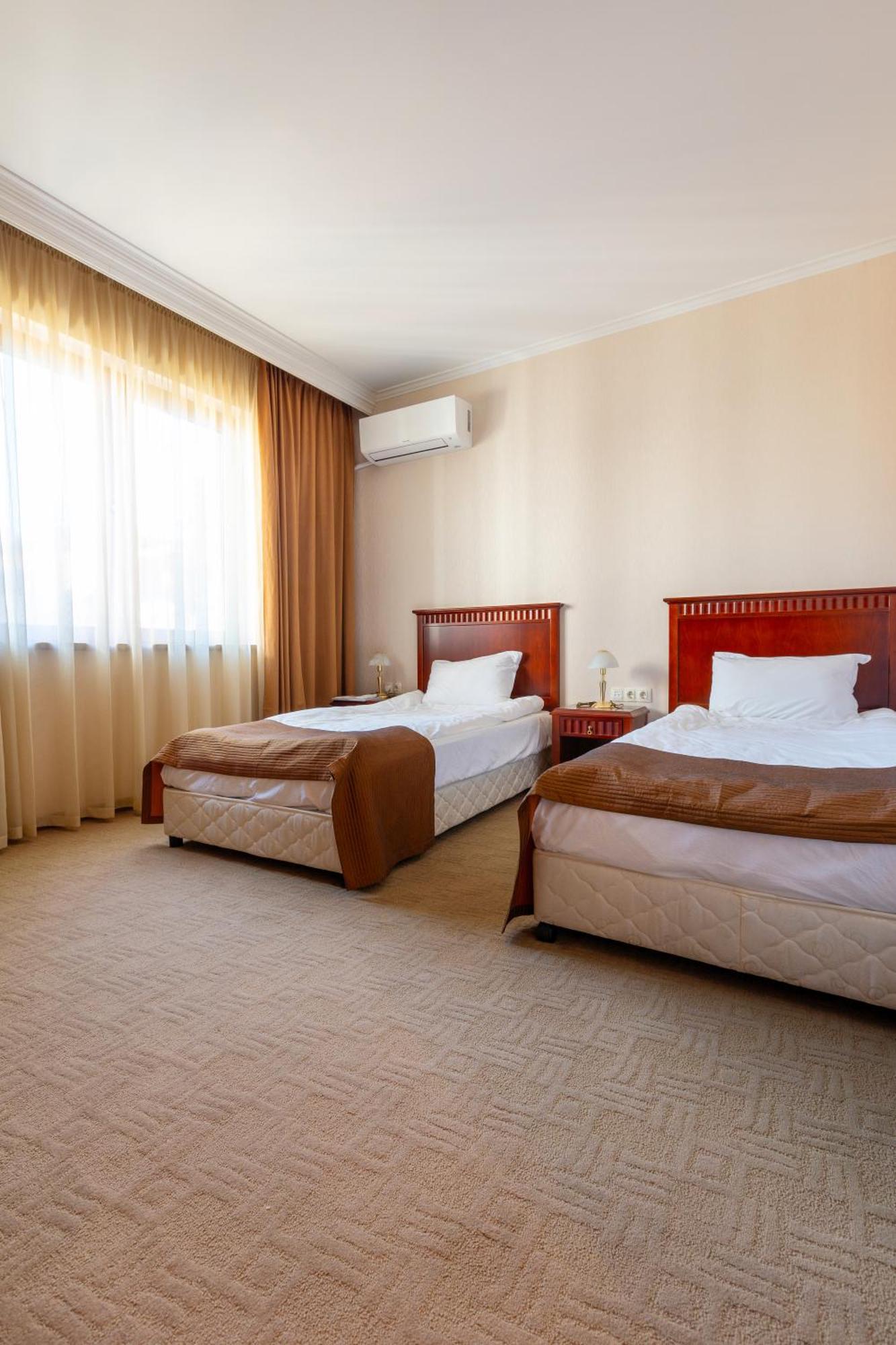 Downtown Bansko Resort Exterior photo