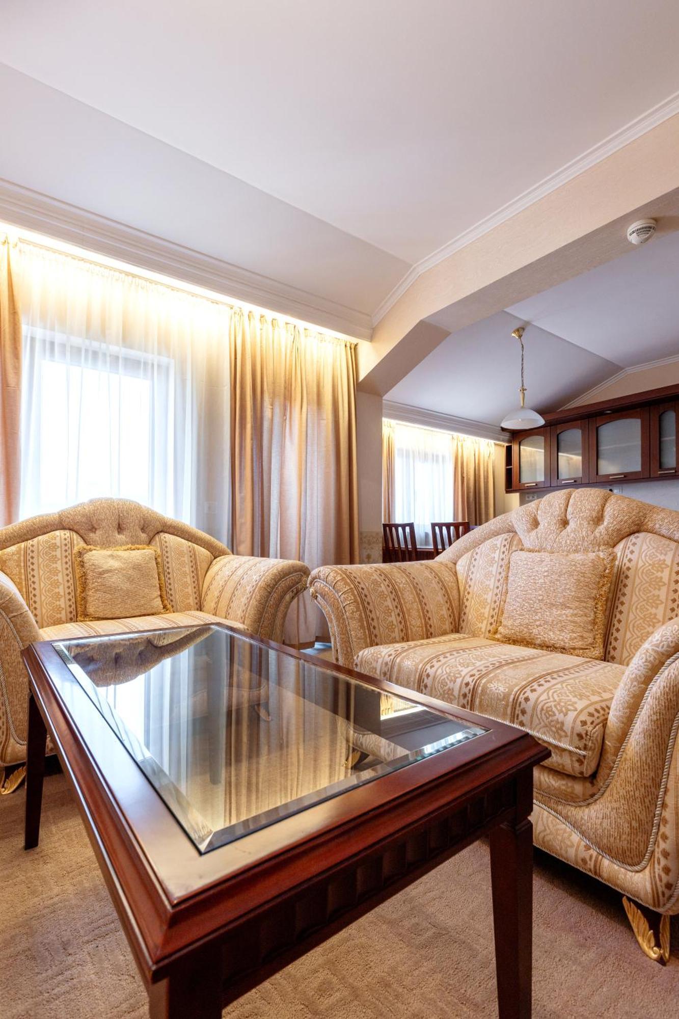Downtown Bansko Resort Exterior photo