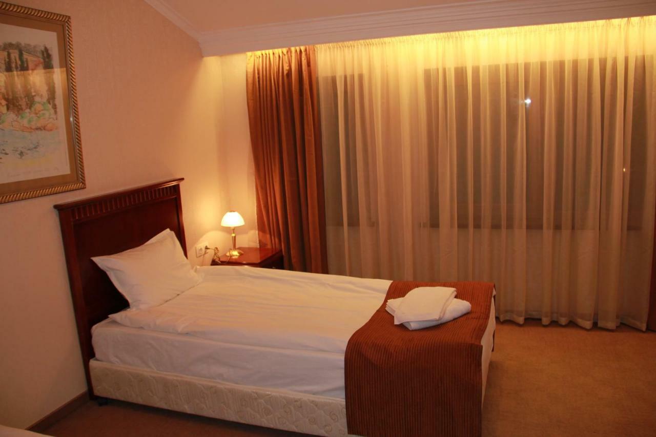 Downtown Bansko Resort Exterior photo